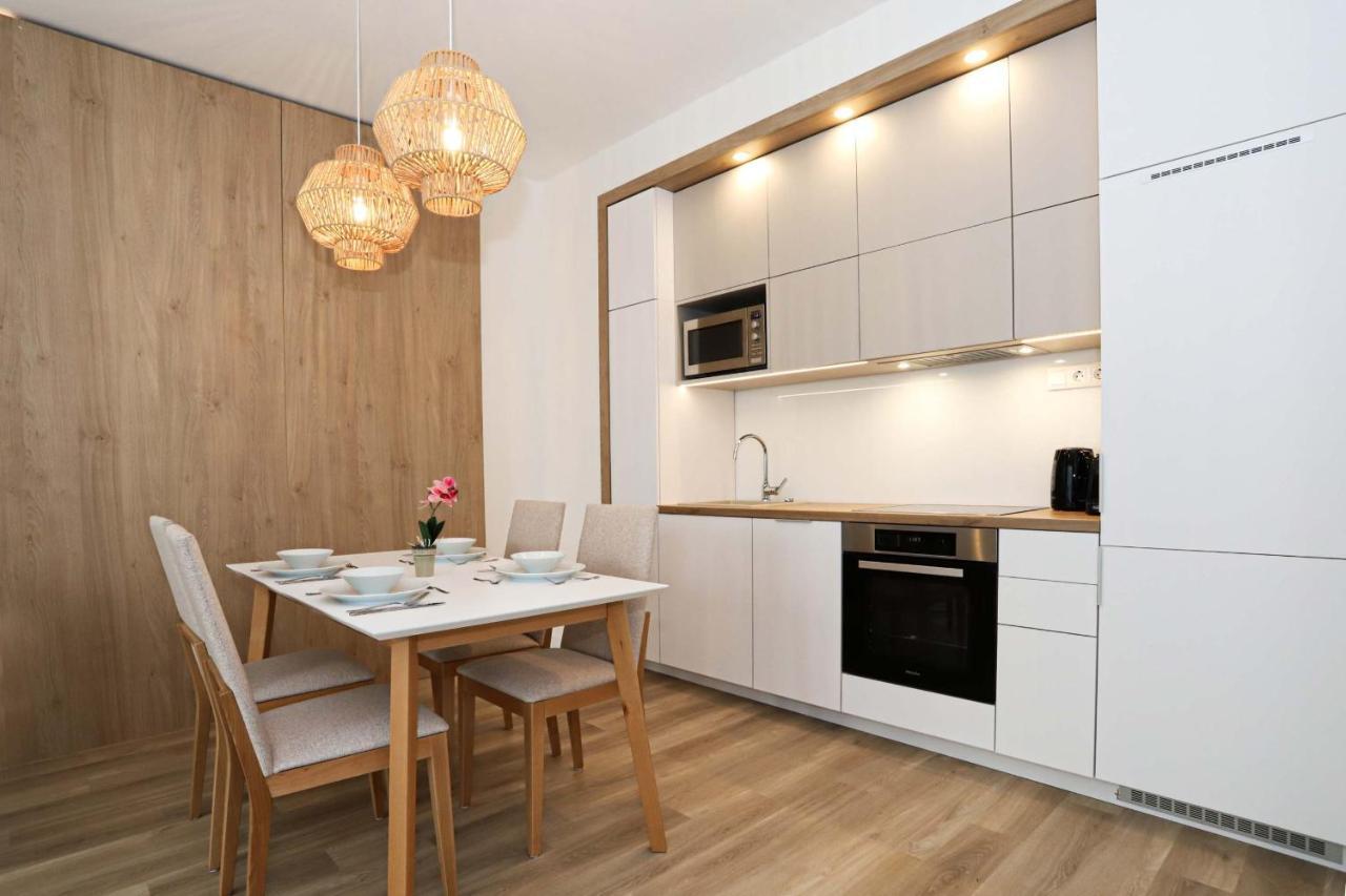 Platan Beach Apartman With Lakeview Balatonboglár Exterior foto